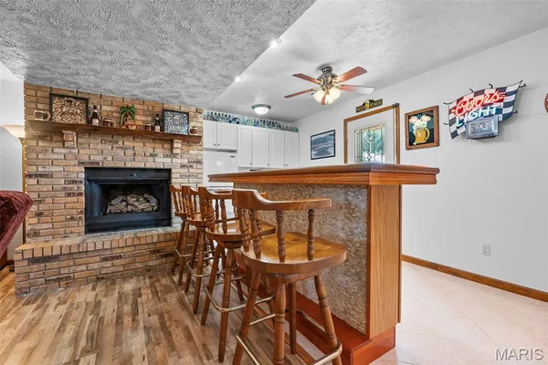 $285,000 | 212 Lon Dell Drive, Chester, IL 62233