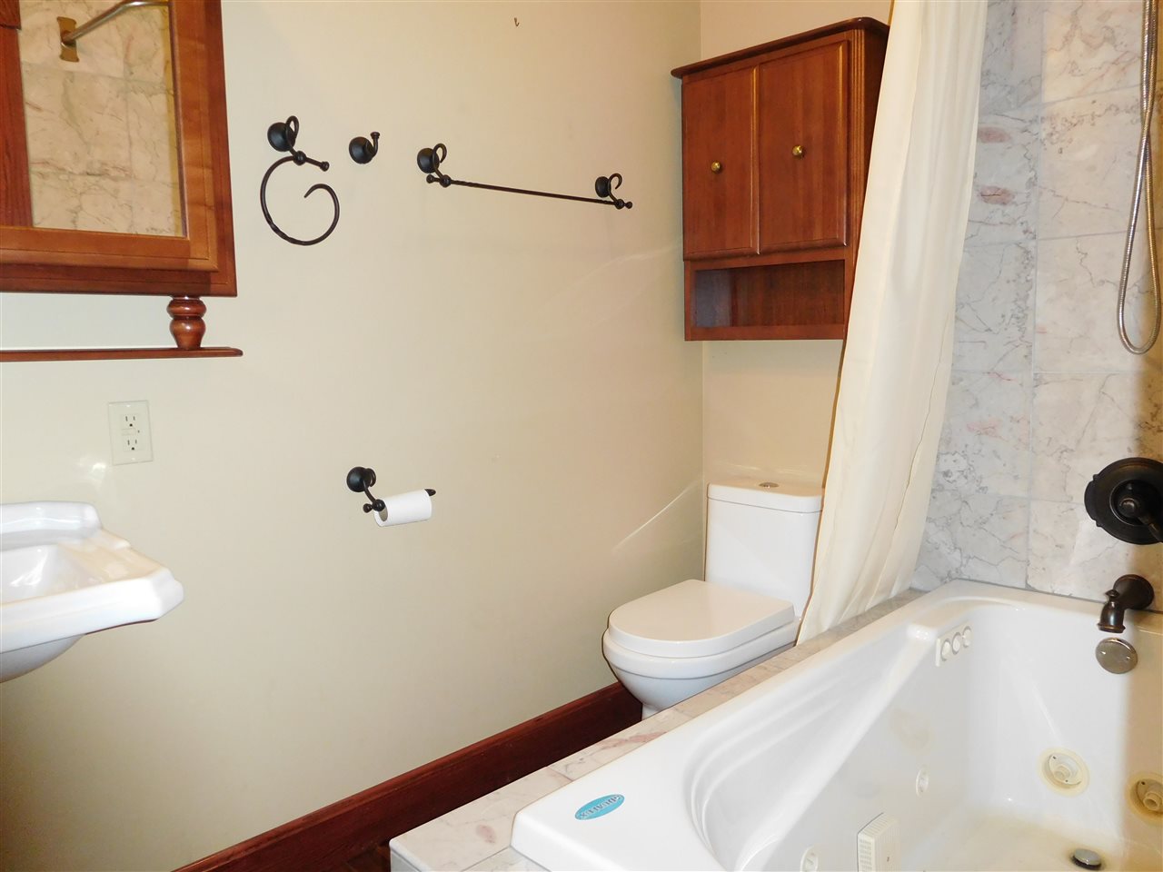 2222 South Cave Road Bloomington, IN 47403 - Photo 14 of 25 Gallery Image 14