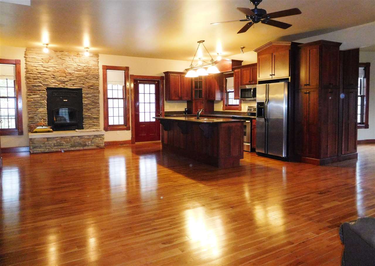 2222 South Cave Road Bloomington, IN 47403 - Photo 6 of 25 Gallery Image 6