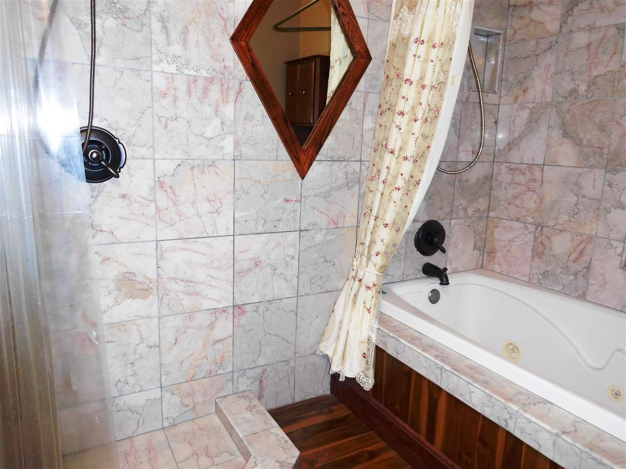 2222 South Cave Road Bloomington, IN 47403 - Photo 9 of 25 Gallery Image 9