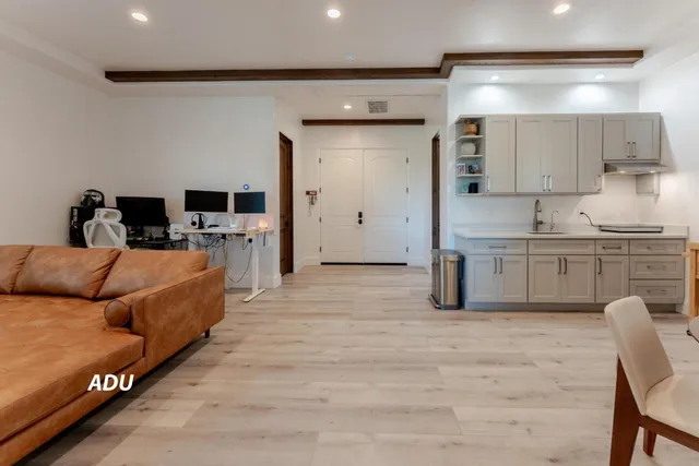 $2,895,000 | 8440 Lovers Lane, Hollister, CA 95023