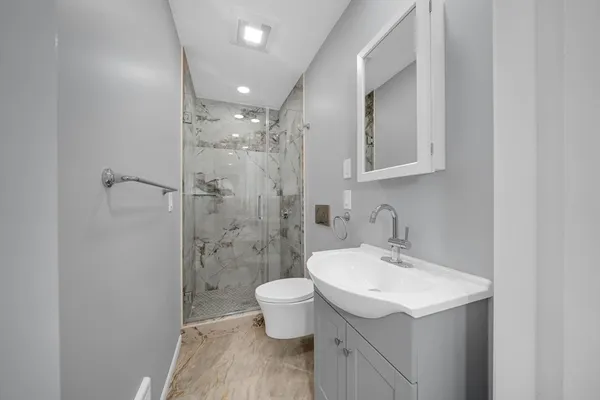 $4,000 | 26 Richardson Avenue, Unit 26, North Andover, MA 01845