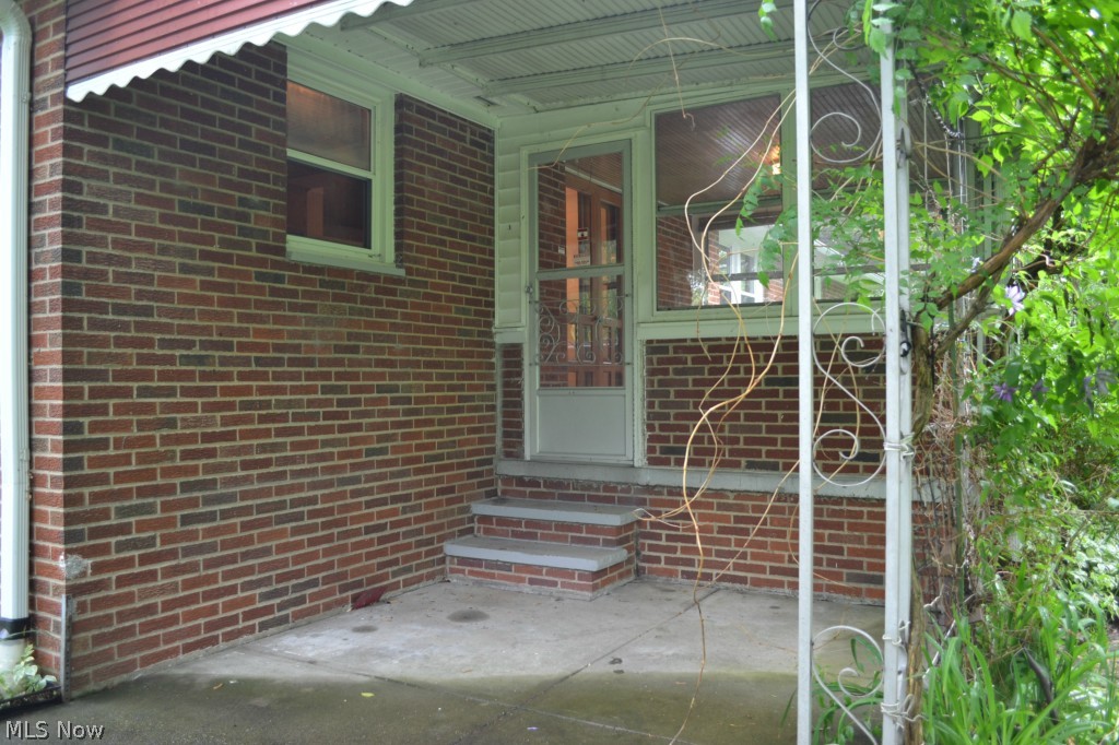 492 Trebisky Road Cleveland, OH 44143 - Photo 18 of 19