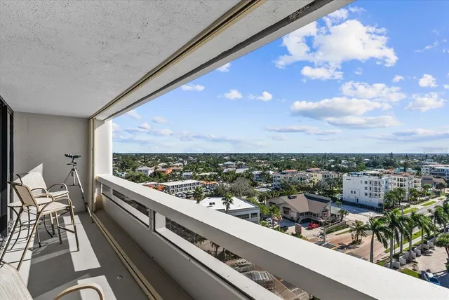 $874,000 | 5400 Ocean Boulevard, Unit 94, Sarasota, FL 34242