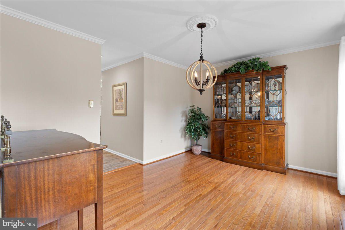 1587 Kingstream Circle Herndon, VA 20170 - Photo 14 of 65 Leads right to the butlers panty and kitchen