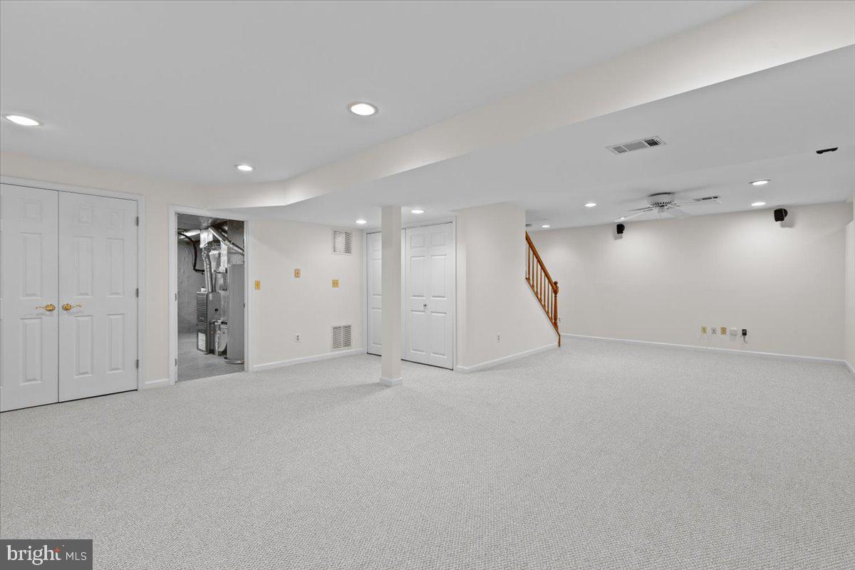 1587 Kingstream Circle Herndon, VA 20170 - Photo 48 of 65 Recreation room