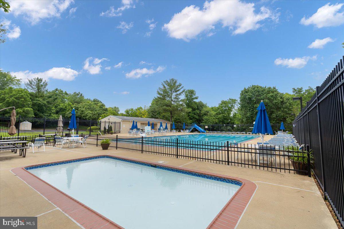 1587 Kingstream Circle Herndon, VA 20170 - Photo 59 of 65 Pool is open!