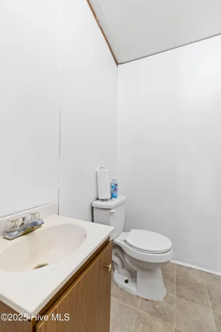 $235,000 | 88 Holiday Lane, Newton Grove, NC 28366