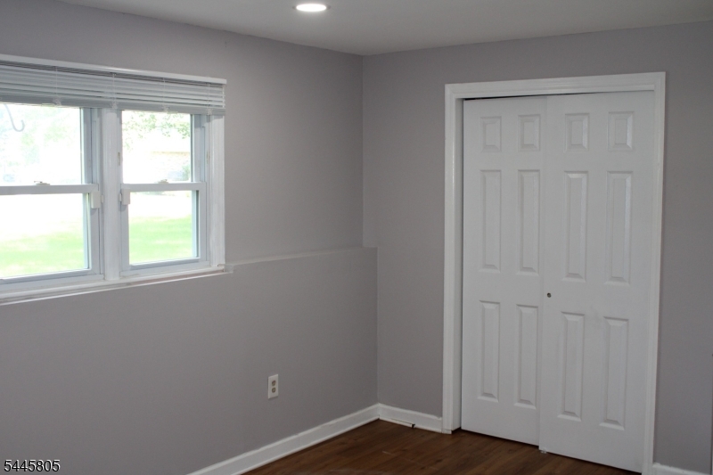 36 Cortright Road Whippany, NJ 07981 - Photo 11 of 14 Gallery Image 11