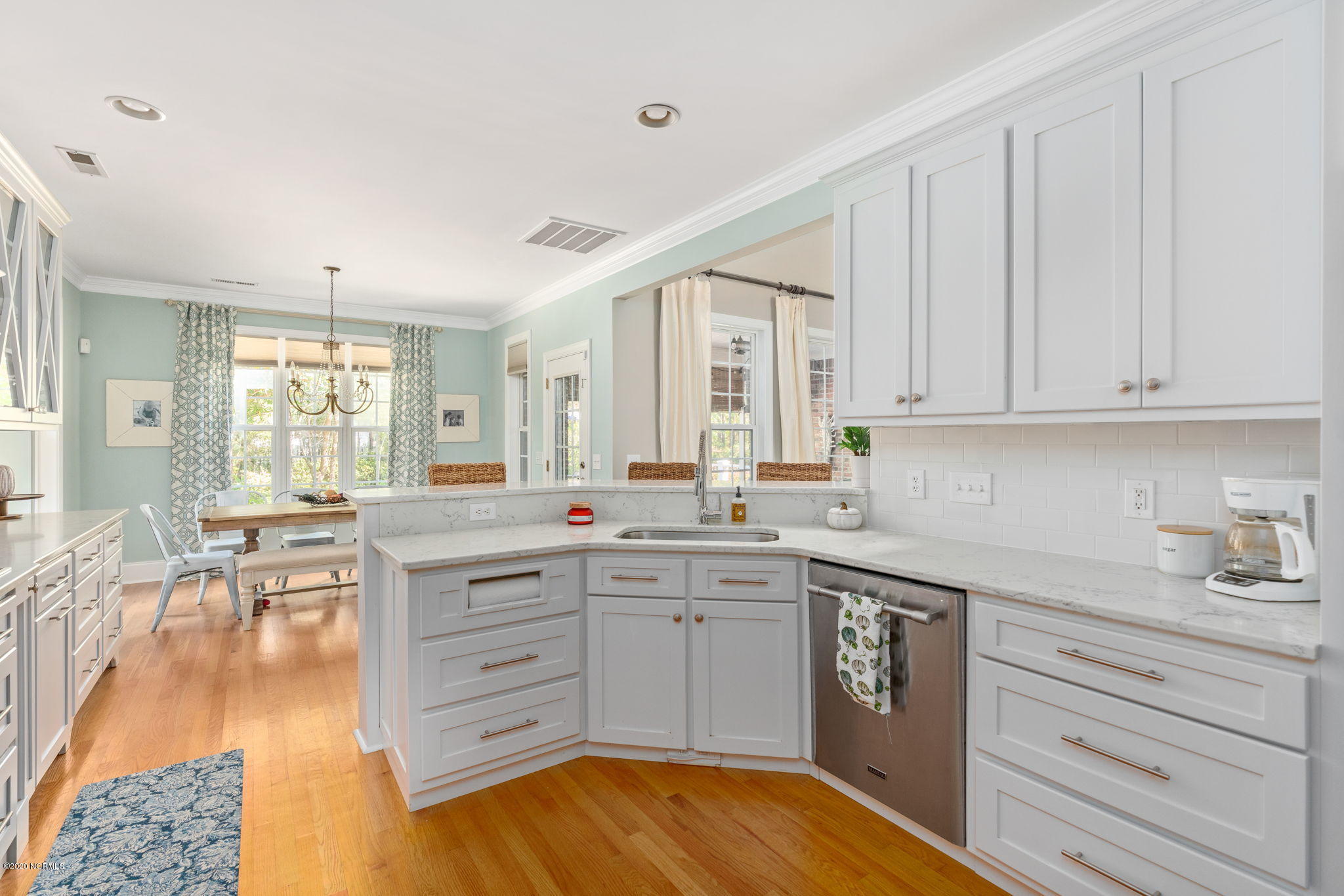 3609 Masonboro Loop Road Wilmington, NC 28409 - Photo 15 of 49 18-web-or-mls-DSC00584