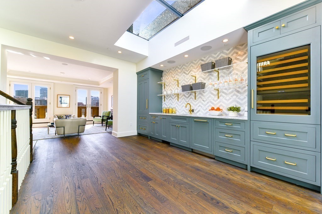 52 Beacon Street, Unit PH Boston, MA 02108 - Photo 23 of 29