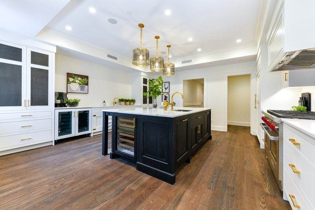 52 Beacon Street, Unit PH Boston, MA 02108 - Photo 8 of 29