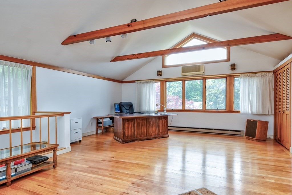 22 Heckle Street Wellesley, MA 02481 - Photo 22 of 32 Gallery Image 22