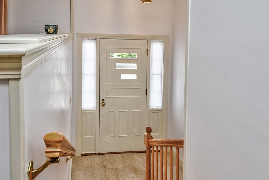 22 Heckle Street Wellesley, MA 02481 - Photo 25 of 32 Gallery Image 25