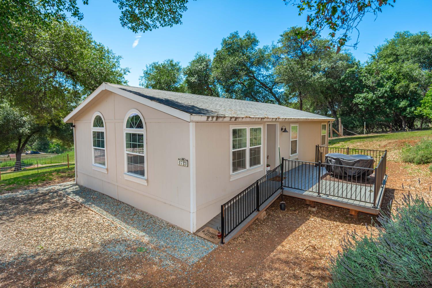 1725 Lone Pine Road Shingle Springs, CA 95682 - Photo 50 of 86