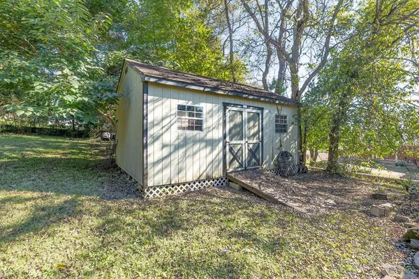 $425,000 | 318 West Jefferson Street, Pulaski, TN 38478