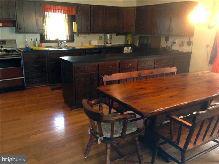 4143 Axe Handle Road Quakertown, PA 18951 - Photo 9 of 24 Gallery Image 9