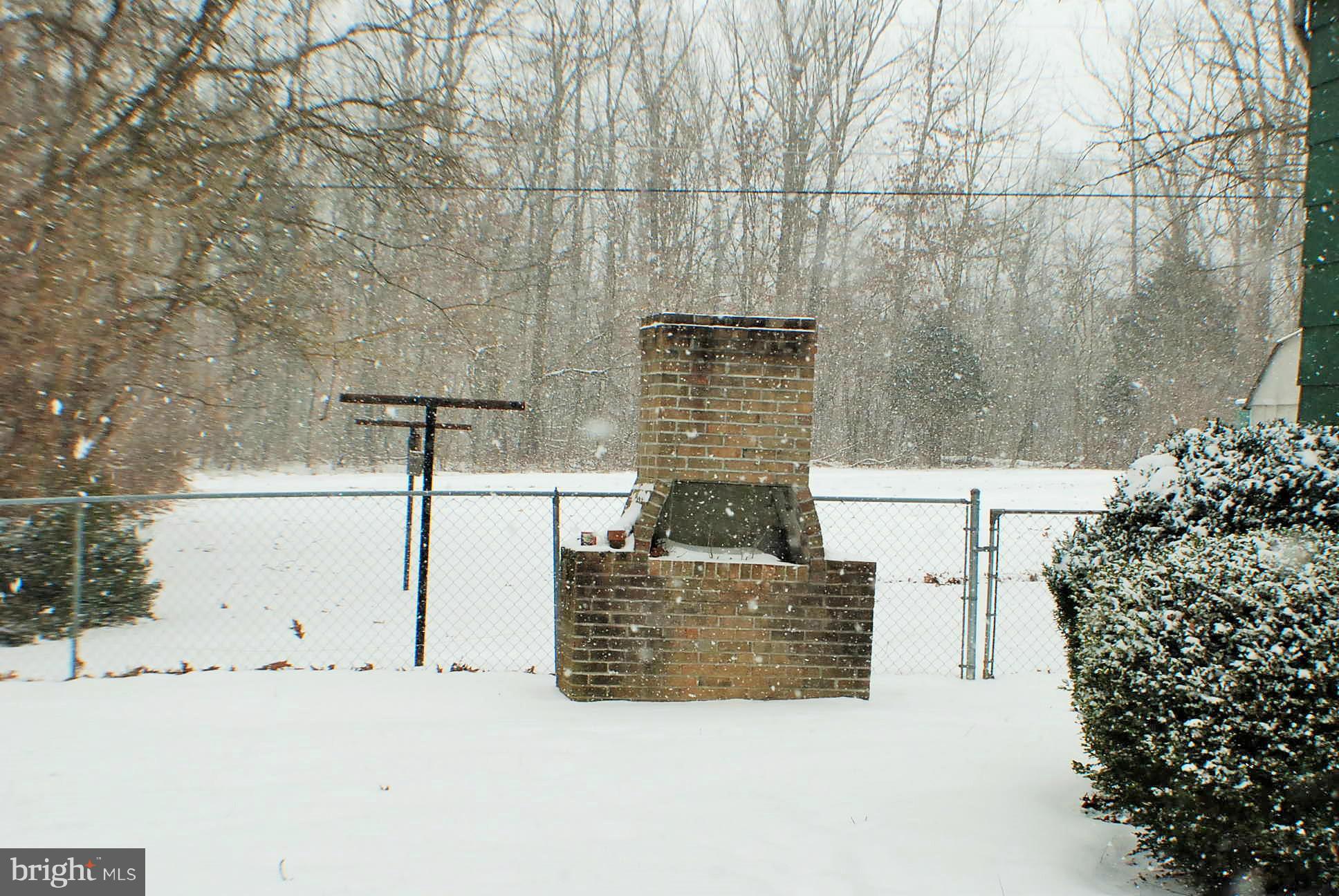 721 Moose Road Berryville, VA 22611 - Photo 23 of 30 Brick Barb-Q T cook outs just around the corner