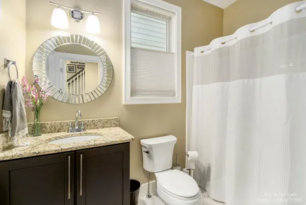 $5,375 | 203 West Summit Street, Ann Arbor, MI 48103