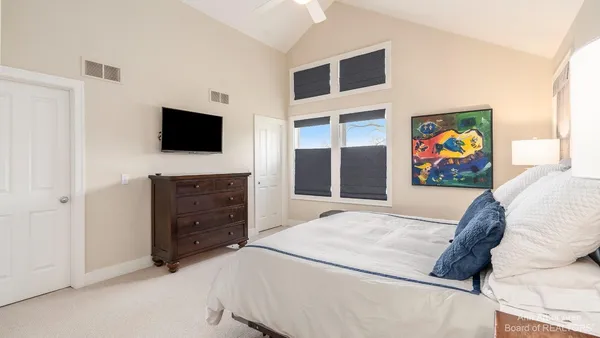 $5,375 | 203 West Summit Street, Ann Arbor, MI 48103