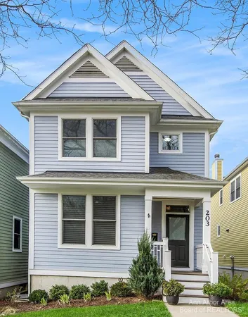 $5,375 | 203 West Summit Street, Ann Arbor, MI 48103