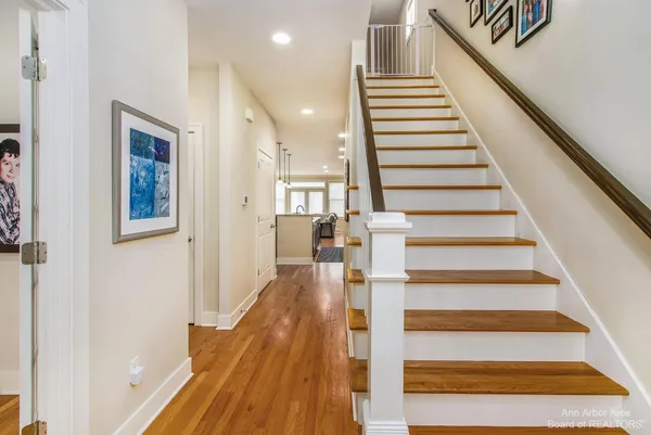 $5,375 | 203 West Summit Street, Ann Arbor, MI 48103