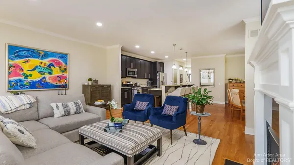 $5,375 | 203 West Summit Street, Ann Arbor, MI 48103