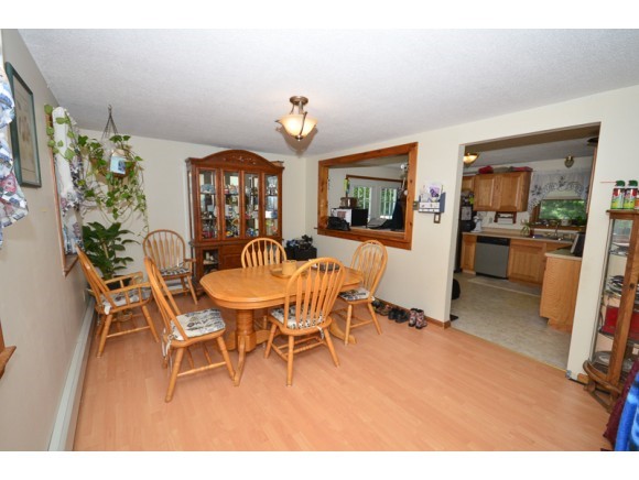 12 Pierce Road Raymond, NH 03077 - Photo 5 of 18