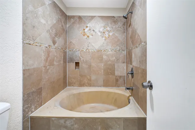 $299,000 | 13723 Rocky Bluff Drive, Houston, TX 77085