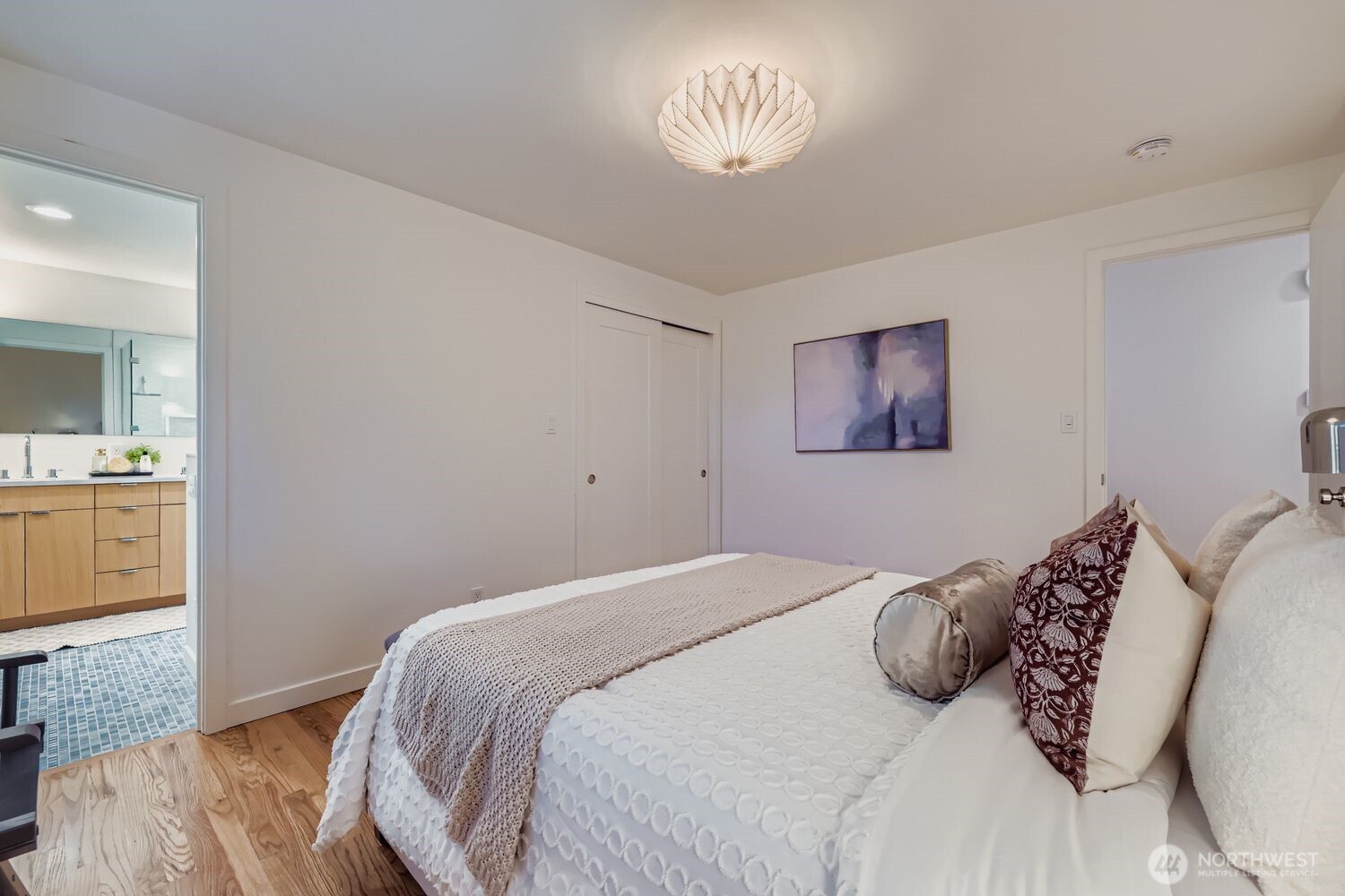 18319 83rd Place Northeast Kenmore, WA 98028 - Photo 12 of 32