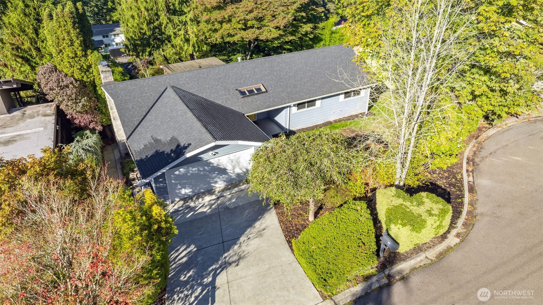 18319 83rd Place Northeast Kenmore, WA 98028 - Photo 2 of 32