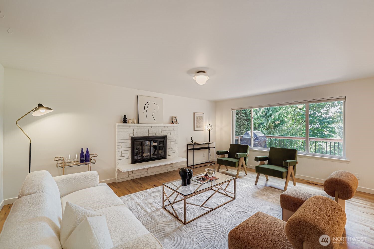 18319 83rd Place Northeast Kenmore, WA 98028 - Photo 3 of 32