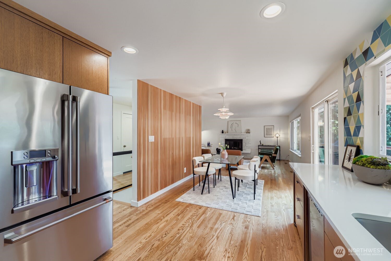 18319 83rd Place Northeast Kenmore, WA 98028 - Photo 10 of 32