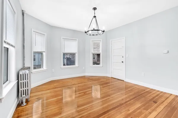 $2,500 | 19 Farrington Street, Unit 1, Brockton, MA 02301