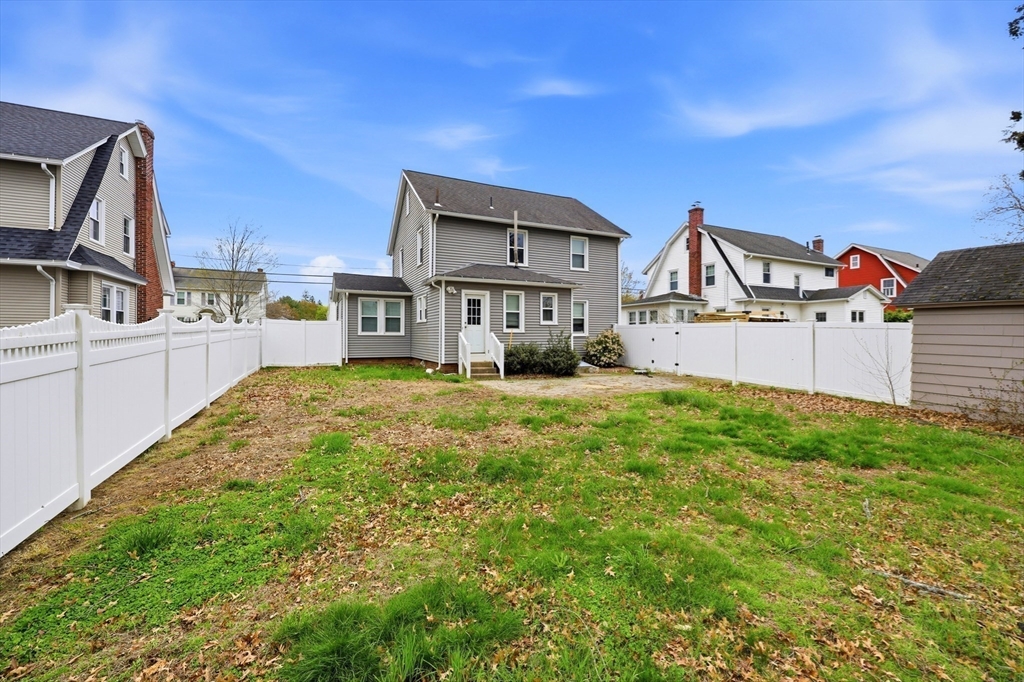 42 Reed Street Agawam, MA 01001 - Photo 22 of 24