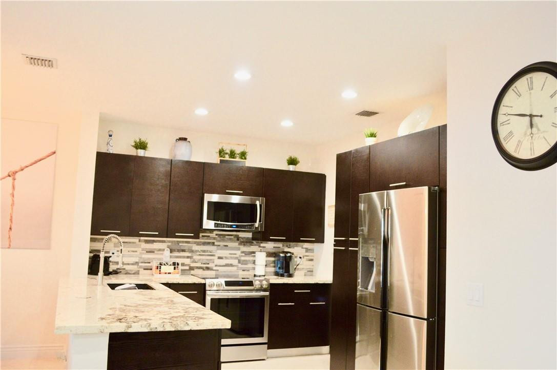 5412 Pointe Villa Drive, Unit 5412 Lighthouse Point, FL 33064 - Photo 16 of 47 Photo 16