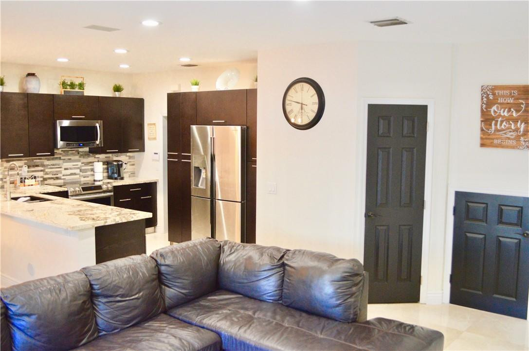 5412 Pointe Villa Drive, Unit 5412 Lighthouse Point, FL 33064 - Photo 10 of 47 Photo 10