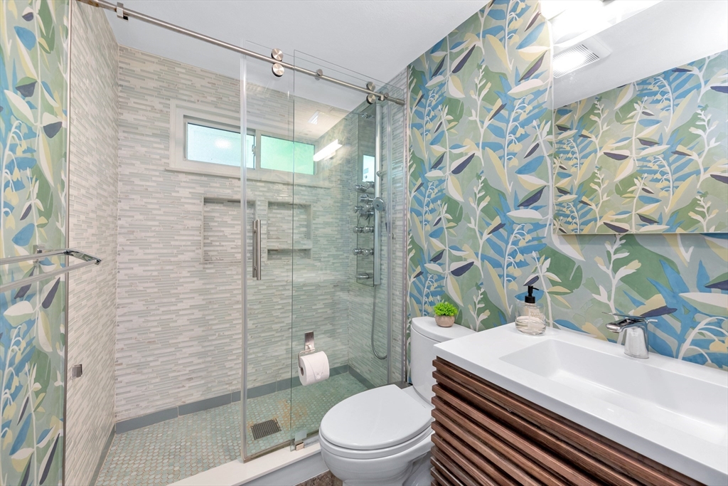552 Concord Avenue Lexington, MA 02421 - Photo 19 of 31