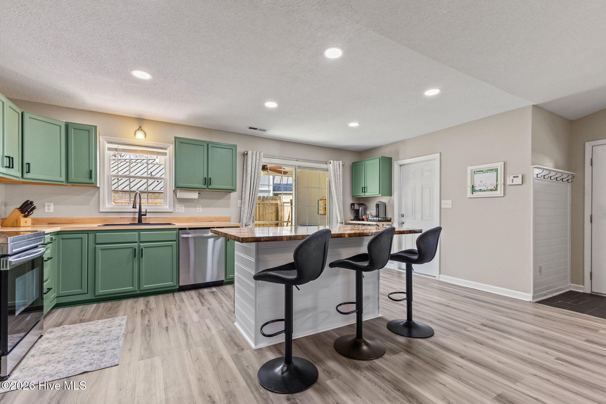 229 Gray Fox Run Hubert, NC 28539 - Photo 11 of 33 Custom herringbone butcher block island