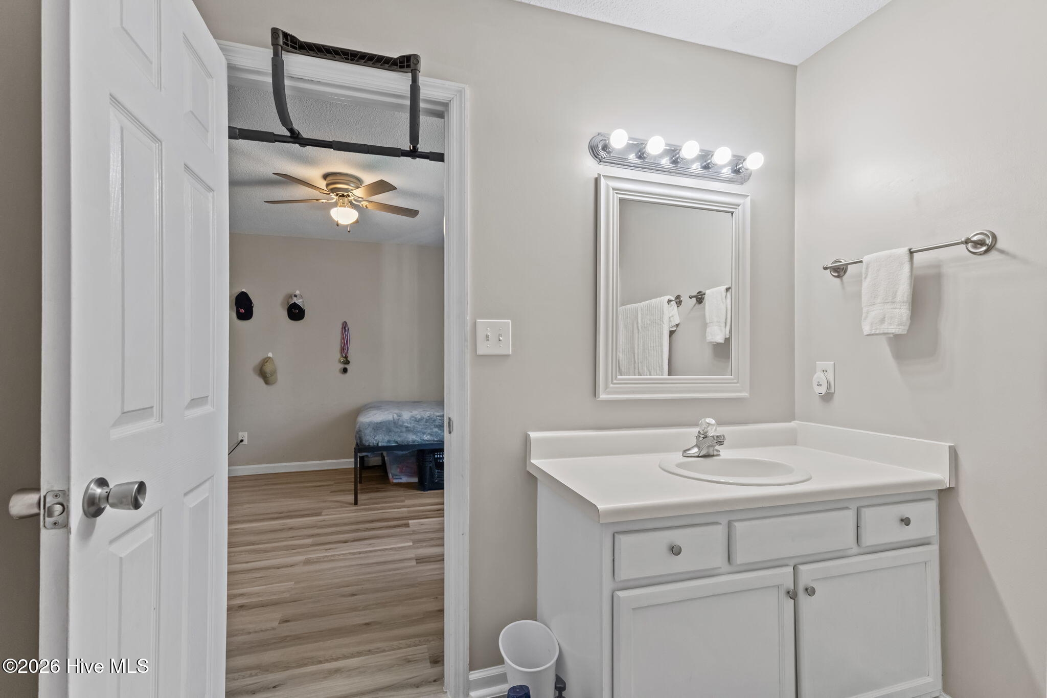 229 Gray Fox Run Hubert, NC 28539 - Photo 19 of 32 22-web-or-mls-1S3A8902