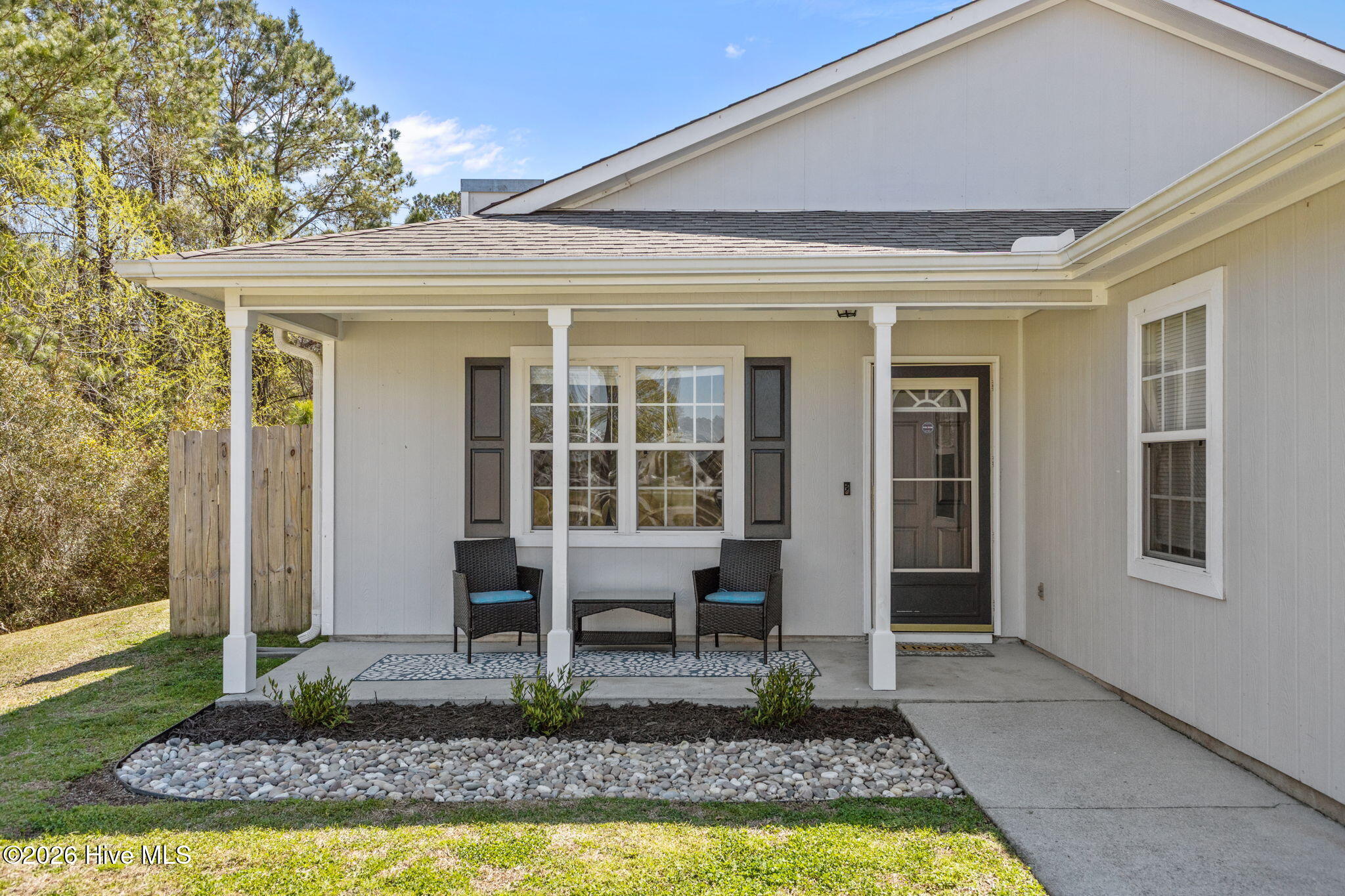 229 Gray Fox Run Hubert, NC 28539 - Photo 2 of 32 35-web-or-mls-1S3A8973