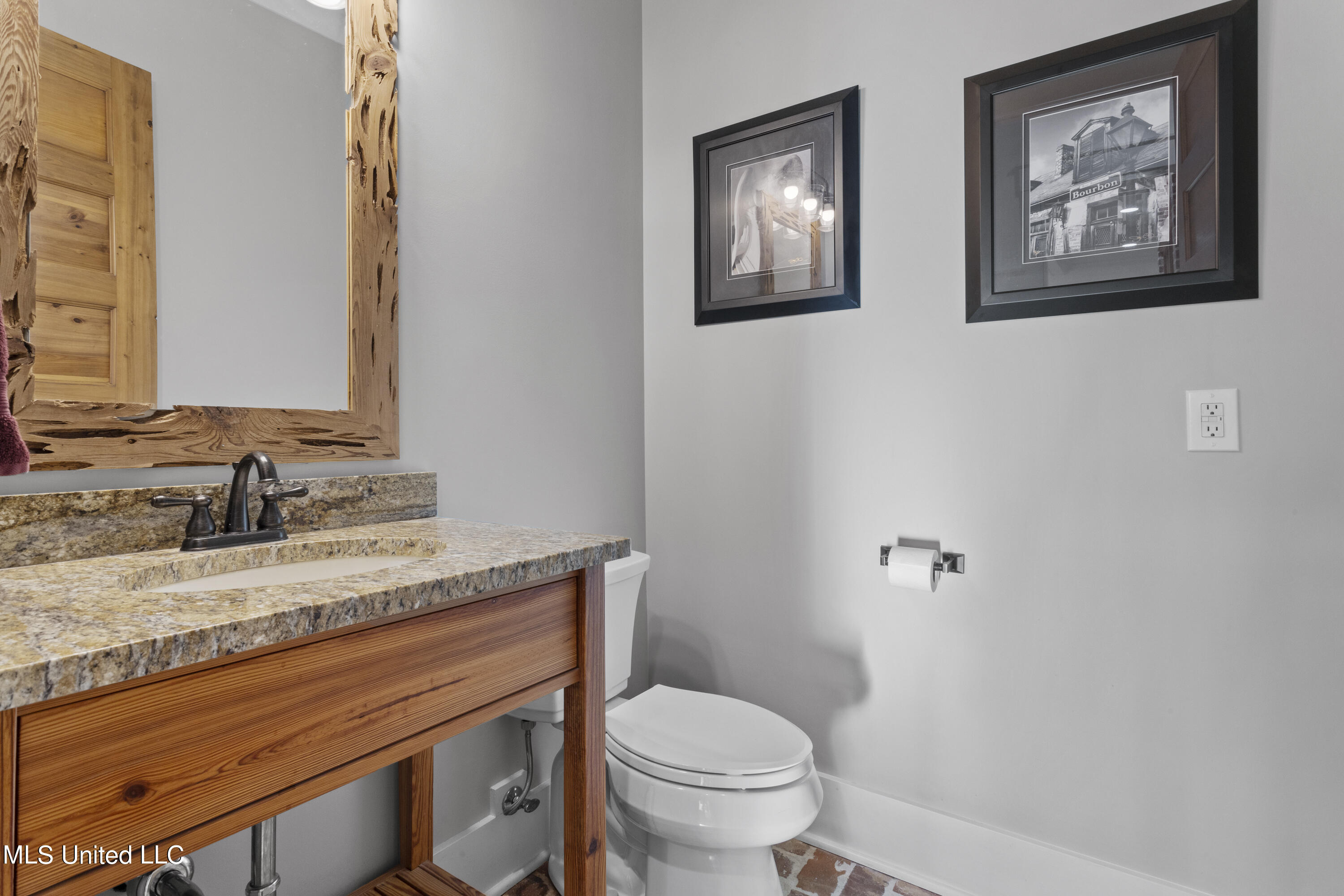 9380 Ridgeview Drive Ocean Springs, MS 39564 - Photo 44 of 69 Half bathroom downstairs