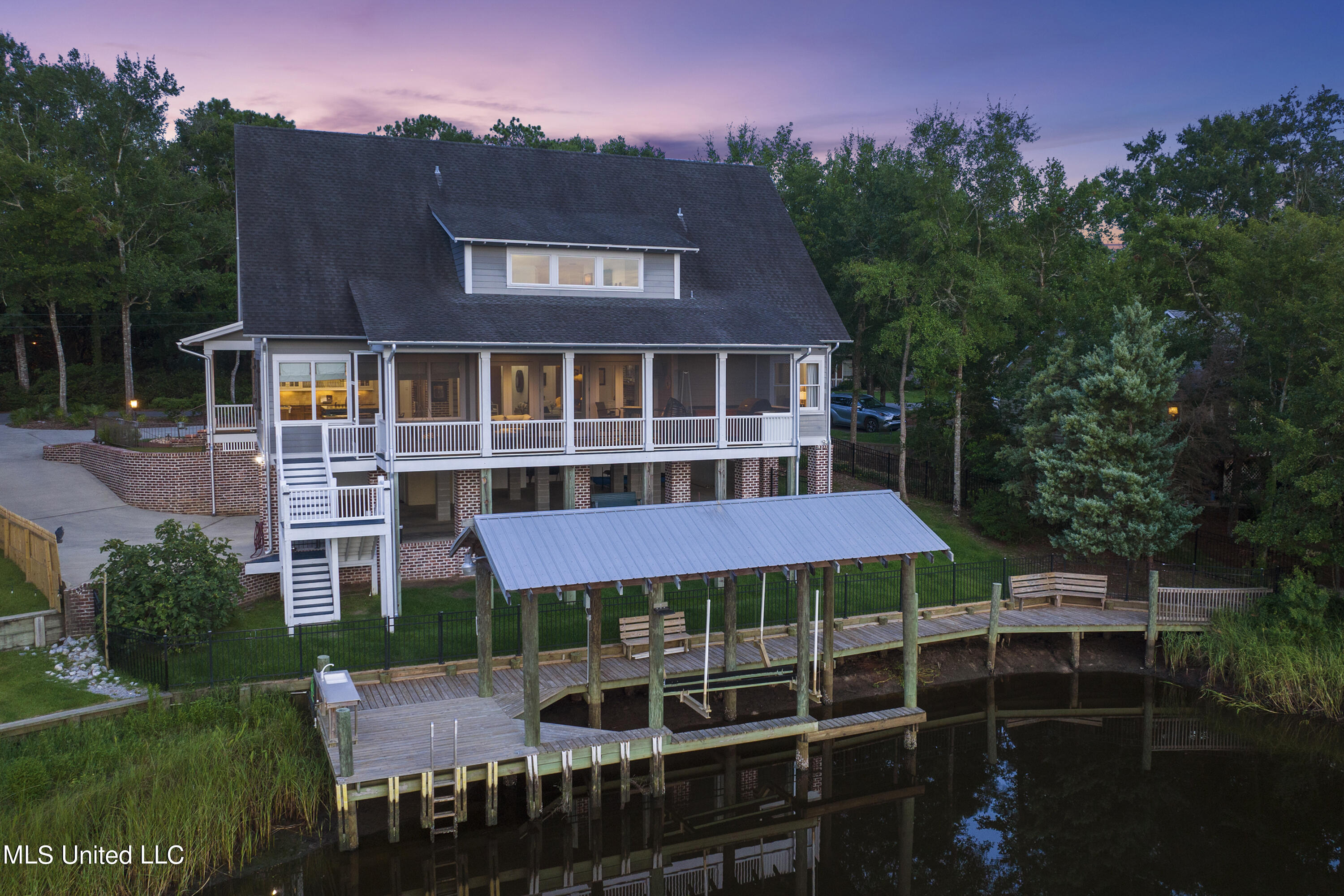 9380 Ridgeview Drive Ocean Springs, MS 39564 - Photo 54 of 69 Boathouse