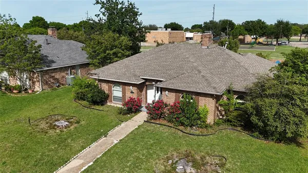 $3,000 | 613 Palomar Lane, Richardson, TX 75081