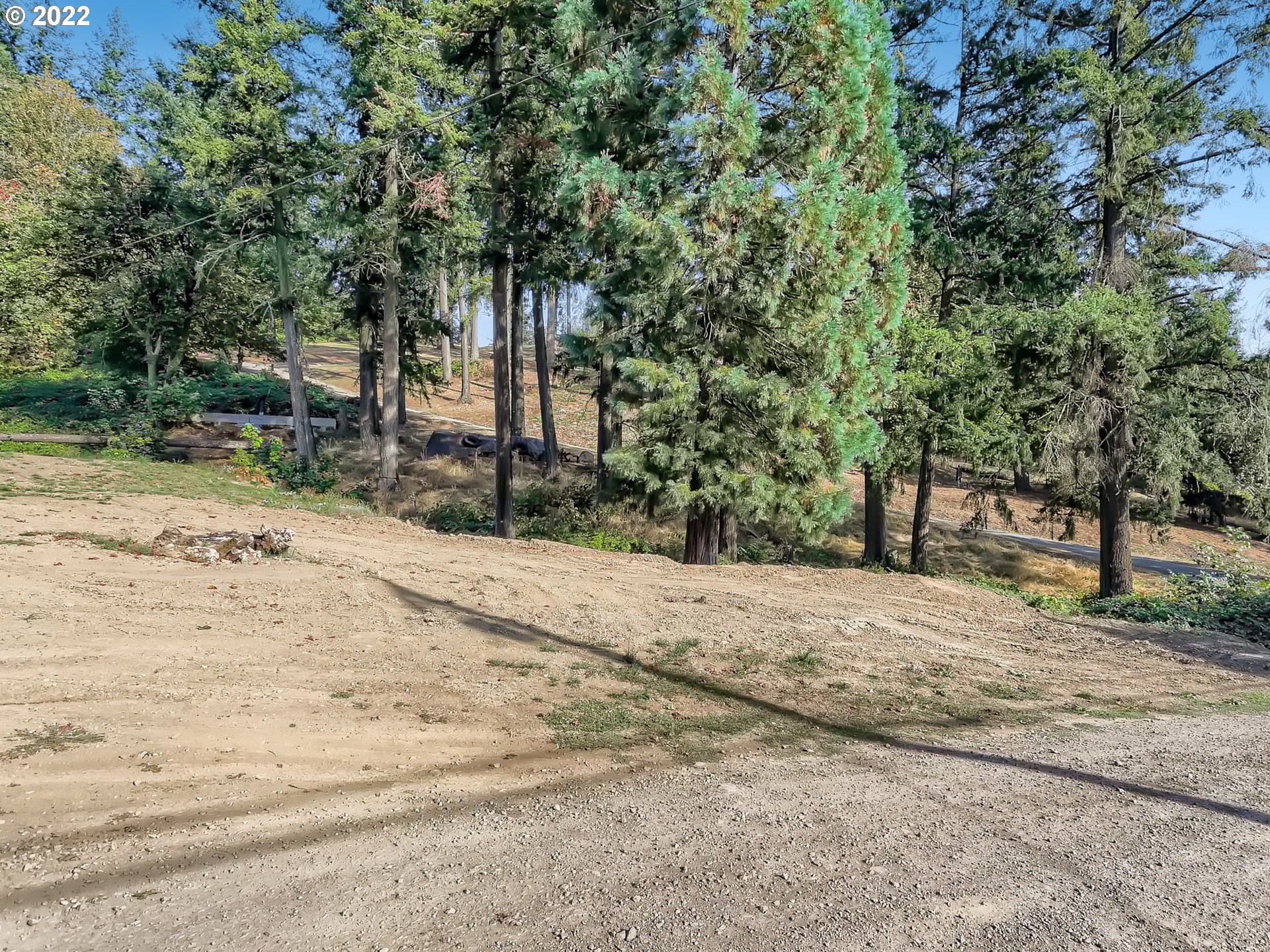 24568 Southwest Mountain Road West Linn, OR 97068 - Photo 19 of 20 Gallery Image 19