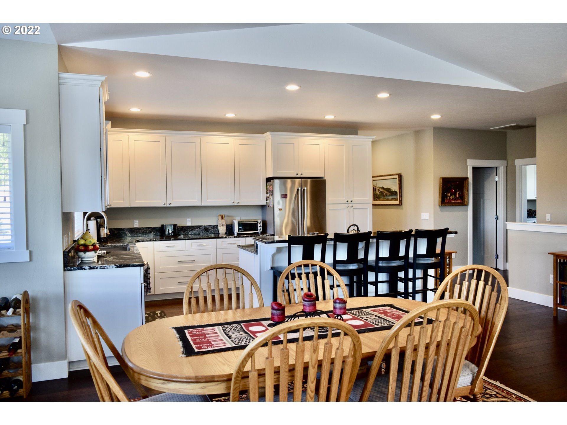 94537 Hume Road Gold Beach, OR 97444 - Photo 11 of 26 Gallery Image 11