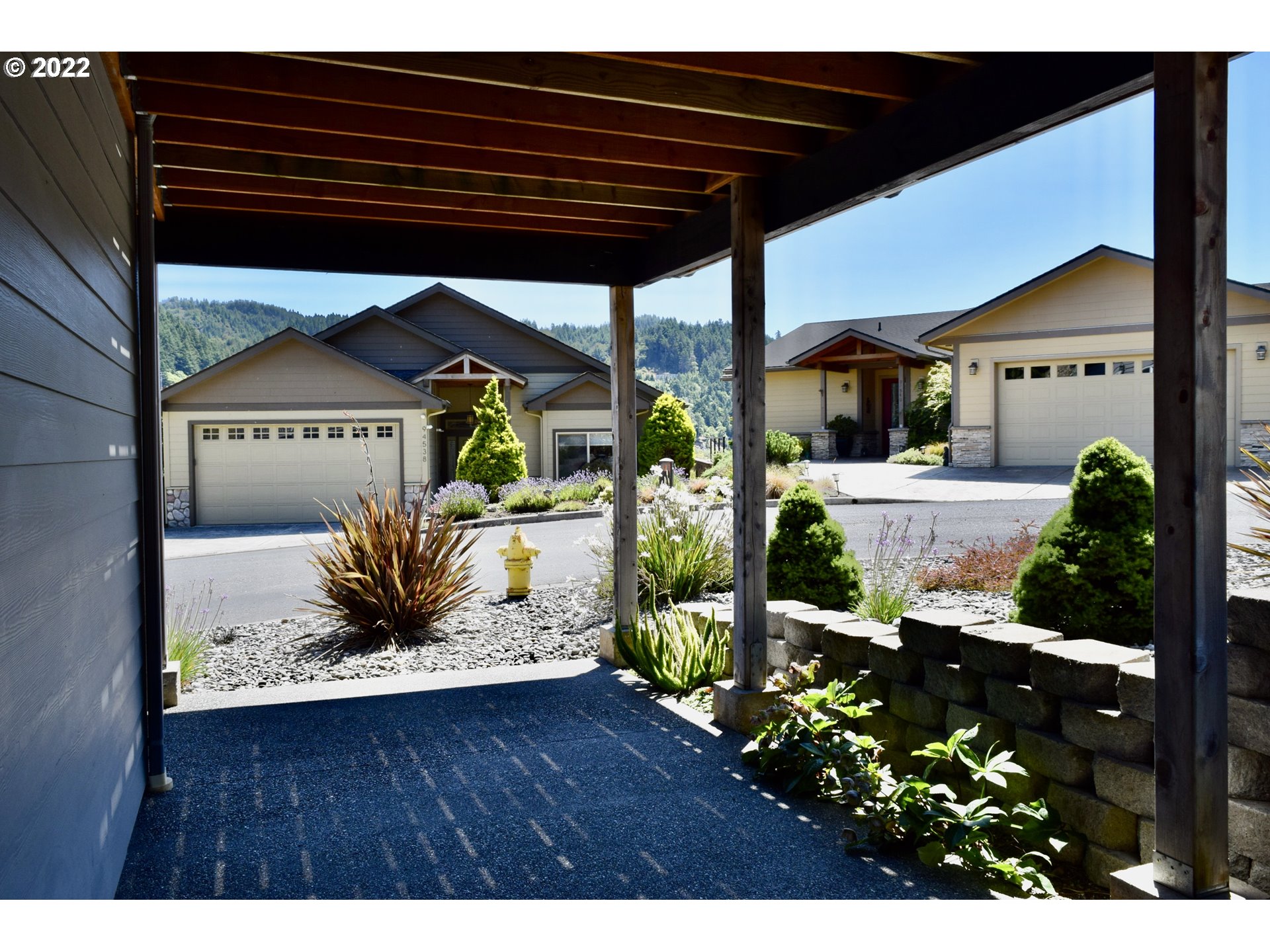 94537 Hume Road Gold Beach, OR 97444 - Photo 18 of 26 Gallery Image 18