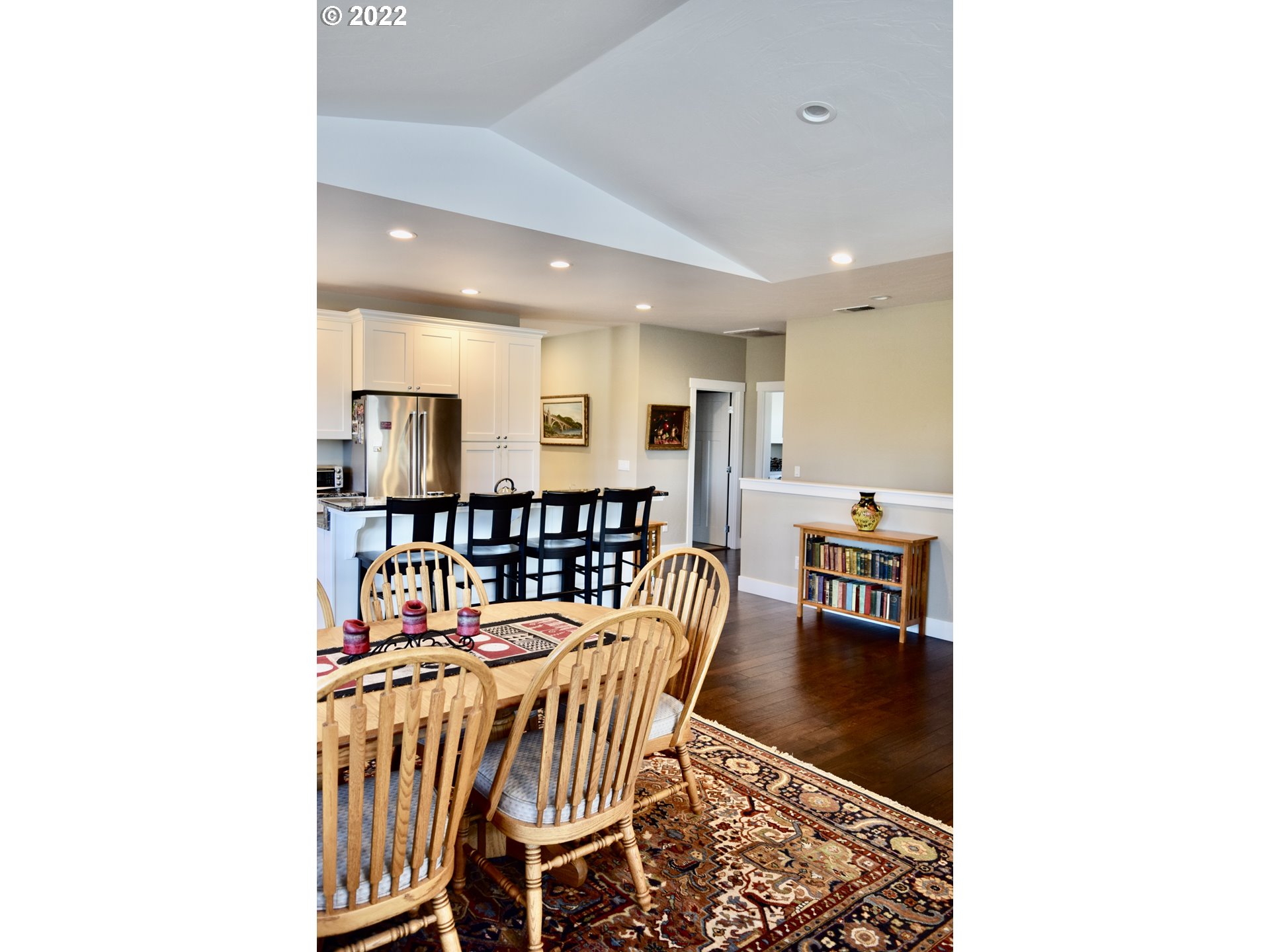 94537 Hume Road Gold Beach, OR 97444 - Photo 10 of 26 Gallery Image 10