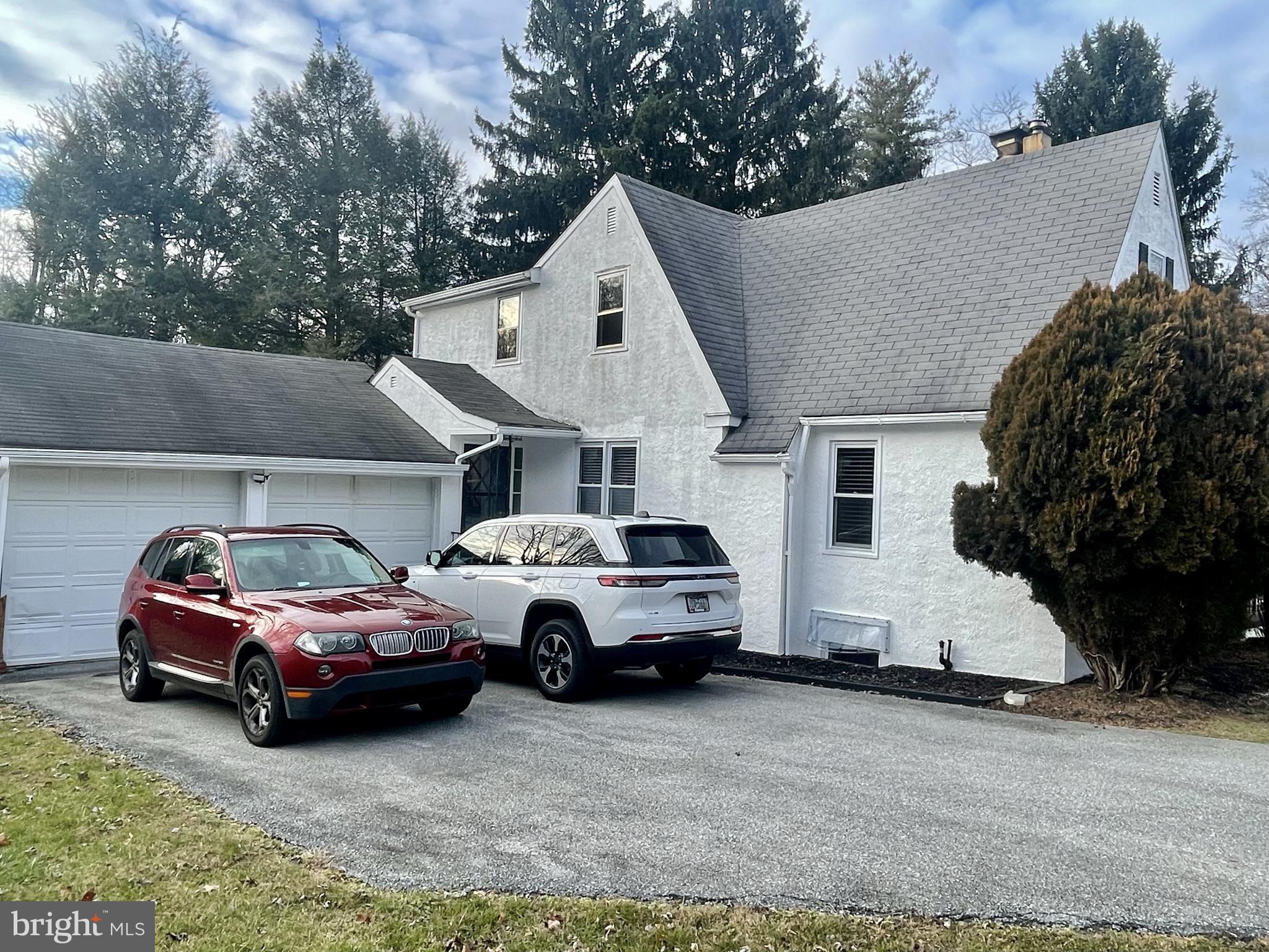 161 Gallagherville Road Downingtown, PA 19335 - Photo 1 of 21 Side view , 2 car garage, driveway