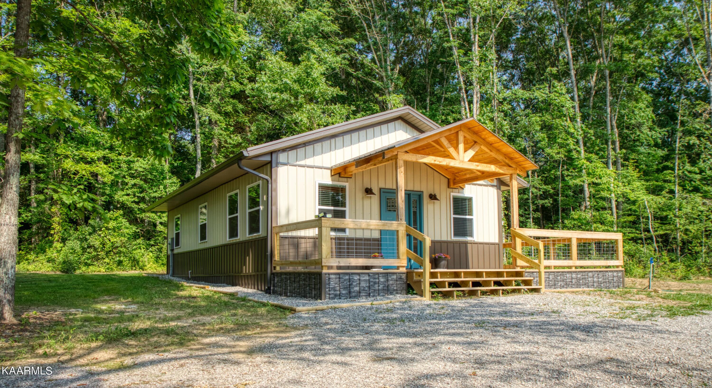 3025 Coon Hunter Lodge Road Jamestown, TN 38556 - Photo 18 of 24 l22